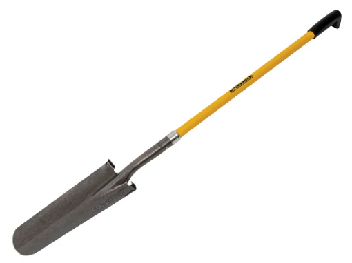 Picture of Roughneck Sharp-Edge Drainage Shovel, Long Handle 1460mm (57.1/2in)